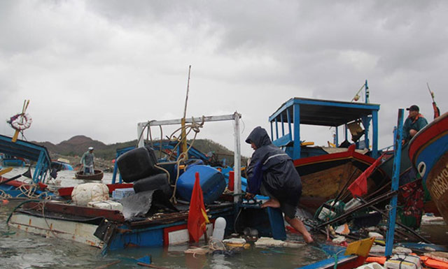 Nhanh chóng hỗ trợ các địa phương khắc phục hậu quả sau bão